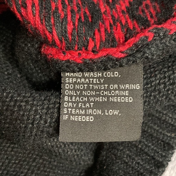 🦋 3 for $12 🦋 Erika zip up sweater - Picture 4 of 5